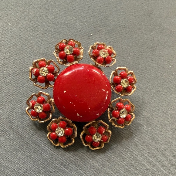 Vintage Red and Gold Floral earrings